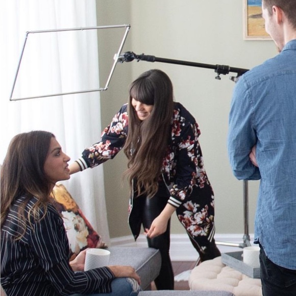 Sports-style satin-feel jacket with floral pattern and elastic striped details - Picture 5 of 5